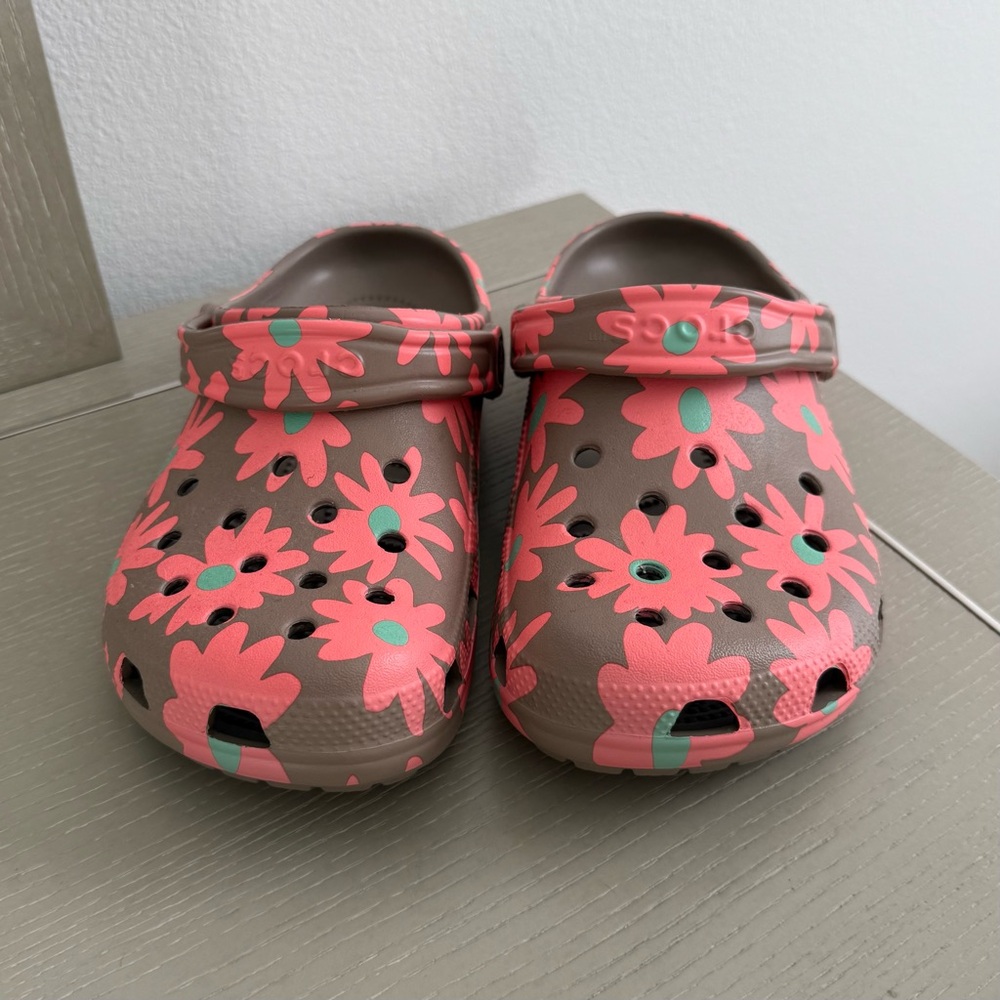 Crocs Classic Clogs - Floral - Picture 2 of 4